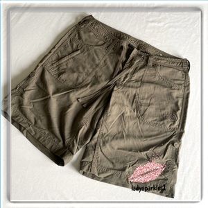 TNF | Sz 4 Shorts with Pockets